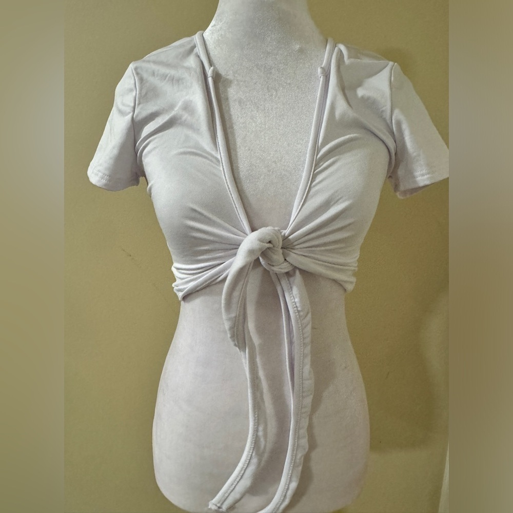 White wrap/tie front short sleeve crop top - Picture 3 of 5